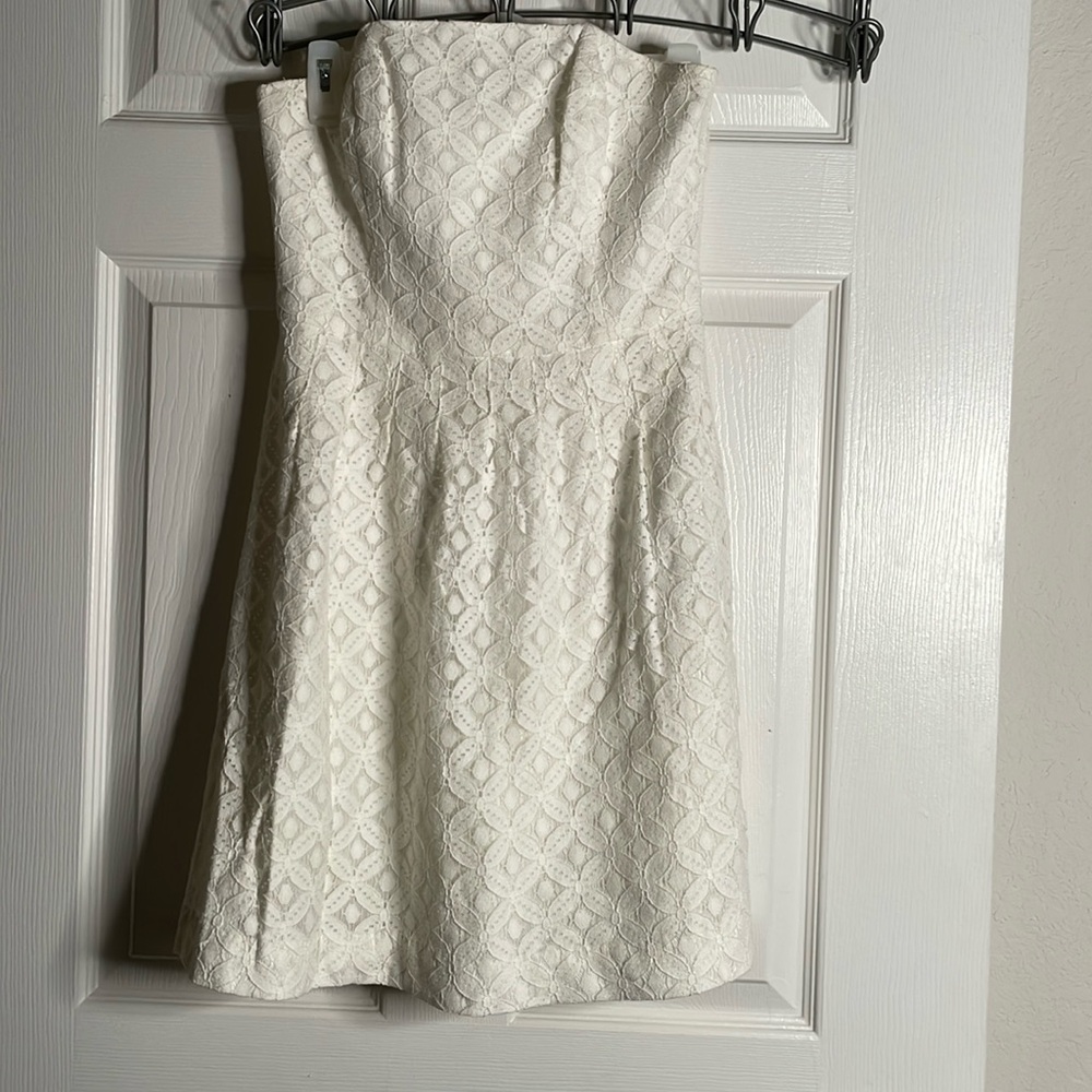 Lilly Pulitzer strapless lace mini dress